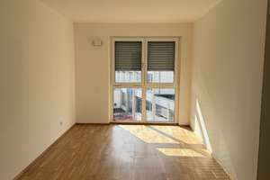 WG geeignet : Geschmackvolle 5-Zimmer-Wohnung in Nürnberg , Zweigstraße 20 – Zweigstraße 20, 90439 Sündersbühl, Nürnberg – Vorschaubild 7