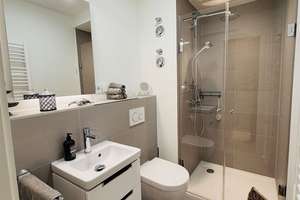 Weiße Villa - blaues Meer !
Moderne, lichtdurchflutete 3 Zimmerwohnung im Moments.






 – Moments - Parkvilla Am Fahrenberg 8, 23570 Travemünde, Lübeck – Vorschaubild 21