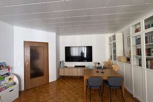 3 Zimmern, beste Lage in Düsseldorf-Pempelfort – Die vollständige Adresse der Immobilie erhältst du vom Anbieter., 40477 Pempelfort, Düsseldorf – Vorschaubild 2