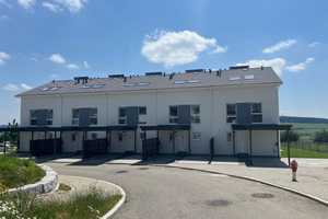 Neubau - Reihenmittelhaus in attraktivem Neubaugebiet - inkl. Solaranlage, Einbauküche, Carport uvm. – Merowingerstraße 1c, 78247 Konstanz (Kreis) – Vorschaubild 3