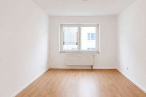 Ideal aufgeteilte Altbau-Wohnung mit 2 Bädern und Balkon – Die vollständige Adresse der Immobilie erhältst du vom Anbieter., 40227 Oberbilk, Düsseldorf – Vorschaubild 9