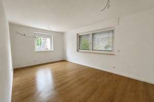 Modernisierte 2-Zimmer-Wohnung in gepflegtem Mehrfamilienhaus – Wartbergstraße 17, 74072 Heilbronn, Heilbronn – Vorschaubild 4