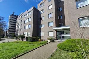 Schön geschnittene 2-Zimmer-Wohnung mit Grünblick
