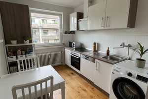 Benrath/Urdenbach :     2-Zimmer-Wohnung                * hell und perfekt geschnitten *  von privat – Fritz-Brandt-Weg 6, 40593 Düsseldorf – Vorschaubild 4