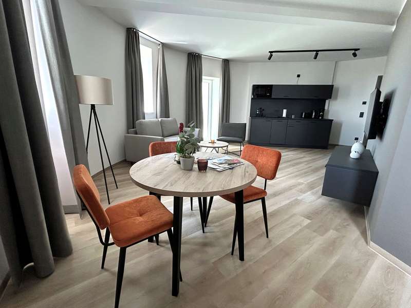 Referenzbild Wohnzimmer.jpg