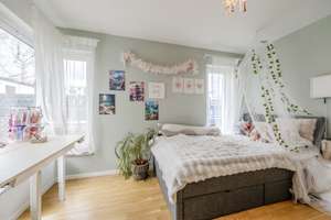 Property thumbnail 11