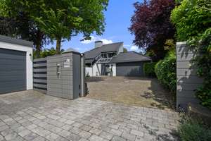 Top-Villenanwesen mit Pool & Park-Grundstück! Garden-Lounge-House! 4 Bäder! 2 Doppel-Garagen! – Die vollständige Adresse der Immobilie erhältst du vom Anbieter., 47269 Rahm, Duisburg – Vorschaubild 36
