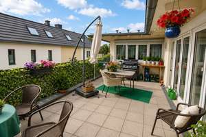 Vermietete 3-Zimmer-Dachgeschosswohnung mit großer Dachterrasse und zwei Stellplätzen – Die vollständige Adresse der Immobilie erhältst du vom Anbieter., 4416 Markkleeberg – Vorschaubild 10