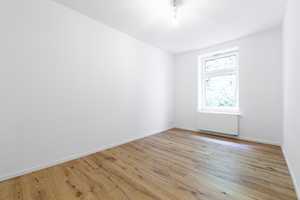 Erstbezug nach Sanierung mit Einbauküche: Schöne 2-Raum-Wohnung mit geh. Innenausstattung – Wuppertal – Vorschaubild 2