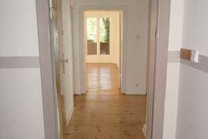 Lindenallee – Wohnen im Grünen - familienfreundliche Stadtvilla – großer Balkon – Die vollständige Adresse der Immobilie erhältst du vom Anbieter., 14050 Westend, Berlin – Vorschaubild 4