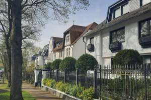 Exklusive lichtdurchflutete 3 Zimmer Stadtrand Wohnung in Thielenbruch – Thielenbrucher Allee 2a, 51069 Dellbrück, Köln – Vorschaubild 7
