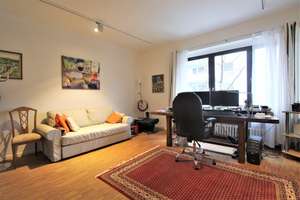 Stilvolle Altbauwohnung mit Loggia in Top-Lage von Düsseldorf-Pempelfort – Alt-Pempelfort 7, 40211 Pempelfort, Düsseldorf – Vorschaubild 2