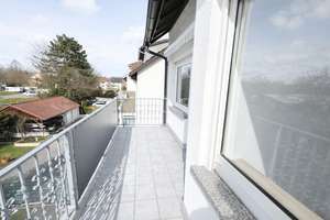 Frisch renoviert in Mannheim-Sandhofen – 4 großzügige Zimmer mit Balkon – Die vollständige Adresse der Immobilie erhältst du vom Anbieter., 68307 Sandhofen, Mannheim – Vorschaubild 3