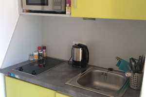 Nur für Studenten: Großzügige Wohnung mit Balkon und Stellplatz in bester Lage – Fritz-Fend-Str. 1+3, 93047 Innenstadt, Regensburg – Vorschaubild 3