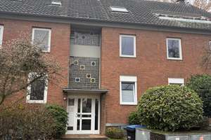 Charmante 4,5-Zimmer-Wohnung  mit Balkon in exklusiver Lage