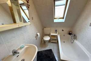 Attraktives Zweifamilienhaus mit großem Grundstück, Pool und zusätzlichem Bauplatz – Die vollständige Adresse der Immobilie erhältst du vom Anbieter., 21149 Neugraben-Fischbek, Hamburg – Vorschaubild 11