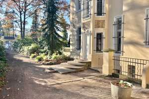 VILLA SCHWANENHOF - EINZIGARTIGES, NEOBAROCKES ANWESEN - PARKÄHNLICHER  GARTEN MIT SALZWASSER-POOL – Inselstr 37, 14129 Nikolassee, Berlin – Vorschaubild 37