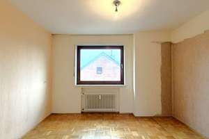 3,5-Zimmer-Wohnung in Oberhausen-Alsfeld mit Südbalkon, Garage, Keller und Potenzial! – Die vollständige Adresse der Immobilie erhältst du vom Anbieter., 46149 Alsfeld, Oberhausen – Vorschaubild 5