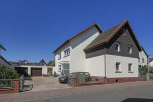 Helle 2-Zimmer-Wohnung mit EBK und Garage! – Die vollständige Adresse der Immobilie erhältst du vom Anbieter., 76467 Bietigheim – Vorschaubild 2