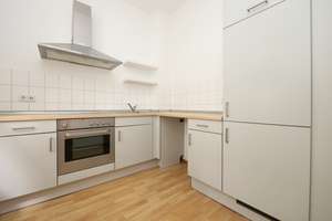 RUHIGER RÜCKZUGSORT IN BELIEBTER KIEZ-LAGE - NETTE COMMUNITY - BALKON MIT BLICK INS GRÜNE – Weserstr. 203a, 12047 Neukölln (Ortsteil), Berlin – Vorschaubild 7
