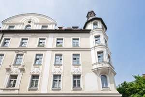 H&G - Freiwerdendes Denkmal Prunkstück mit Potenzial für Altbauliebhaber in München-Sendling – Die vollständige Adresse der Immobilie erhältst du vom Anbieter., 81369 Untersendling, München – Vorschaubild 1