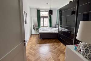 ZWISCHENMIETE JULI/AUGUST: 2-Zimmer-Altbau in der Au – Die vollständige Adresse der Immobilie erhältst du vom Anbieter., 81543 Untere Au, München – Vorschaubild 3