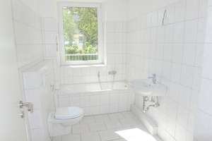 Ab sofort zu haben: Gemütliche 1-Zimmer-Wohnung mit Balkon (Hofseite), separater Küche und Badewanne – Langer Weg 53, 39112 Sudenburg, Magdeburg – Vorschaubild 17