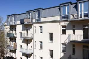 Altbaucharme in Berlin-Weißensee – provisionsfreie 2-Zimmer-Wohnung mit Balkon! – Berliner Allee 253, 13088 Weißensee, Berlin – Vorschaubild 1