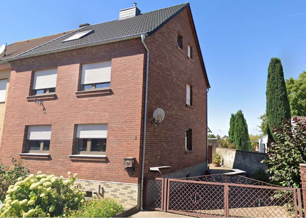 Immobilie in Langerwehe - Ihr neues Eigenheim auf großem Grundstück in Feldrandlage - Bild 0