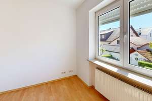 Viel Platz für die Familie – Ruhiges Reihenmittelhaus mit Garten, modernisiert & bezugsfrei – Die vollständige Adresse der Immobilie erhältst du vom Anbieter., 85084 Reichertshofen – Vorschaubild 3