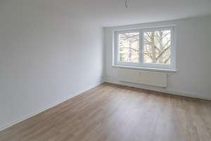 ACHTUNG! Frisch gestrichen! Schicke Kaßbergwohnung mit Balkon – Hoffmannstraße 26, 9112 Kaßberg, Chemnitz – Vorschaubild 4