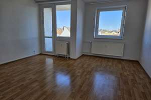 Modern und hell: 2-Zimmer-Wohnung mit Balkon in Geestemünde! – Bülkenstraße 5, 27570 Geestemünde, Bremerhaven – Vorschaubild 2