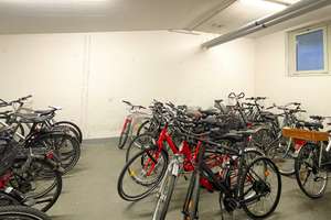 für 2 Jahre ab Oktober: zentrale 2 Zimmer, Balkon im 6. OG, möbliert möglich – Seydelstraße 7, 10117 Mitte (Ortsteil), Berlin – Vorschaubild 24