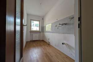 Schöne, ruhig gelegene 2-Zimmer-Wohnung mit 2 Balkonen und TG-Platz in Solln, provisionsfrei – Die vollständige Adresse der Immobilie erhältst du vom Anbieter., 81477 Solln, München – Vorschaubild 8