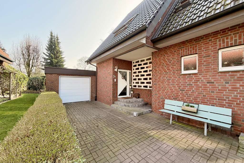 Immobilie in Rhede - Für Gartenfreunde zur neuen Saison:
Moderne Maisonettewohnung mit großem Garten in Rhede
 - Bild 1