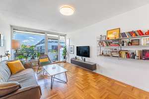 Property thumbnail 1