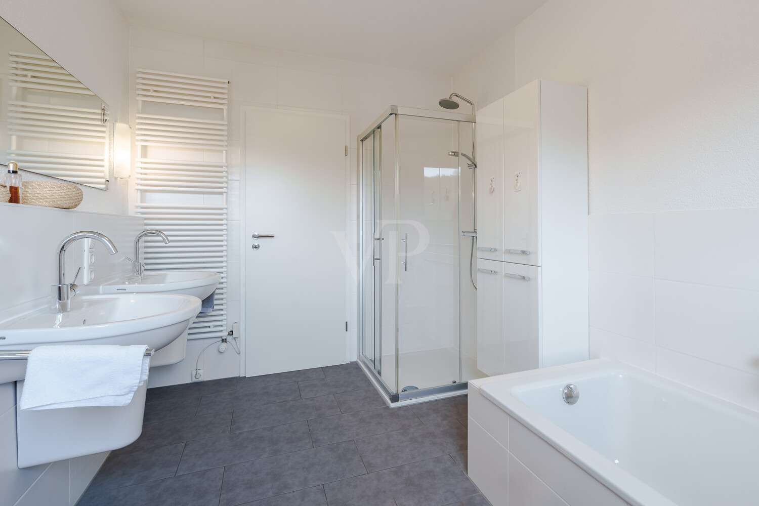 Immobilie in Usingen - Bungalow - Wohnen auf einer Ebene und viel Platz im Einliegerbereich für Hobby, Gäste oder Büro. - Bild 7