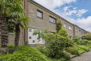 Krefeld-Bockum! Charmantes Einfamilienhaus mit Garagenstellplatz in sehr guter Lage

 – Die vollständige Adresse der Immobilie erhältst du vom Anbieter., 47800 Bockum, Krefeld – Vorschaubild 2