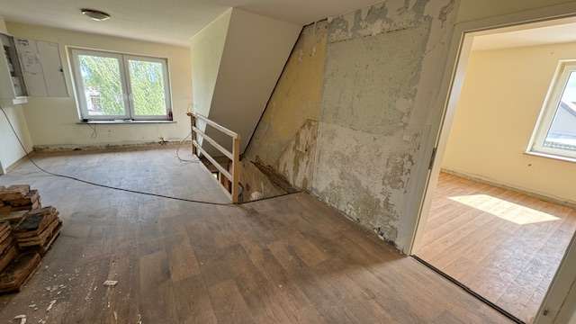 Immobilie in Markersdorf - Naturnahes  EFH mit Grundstück und Scheune in der Nähe des Berzdorfer Sees - Bild 7