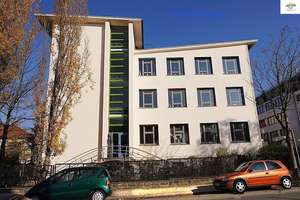 4 Zimmer als Studi-WG in Uninähe