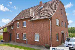 Attraktives Familienhaus mit 2 Wohnungen und großem Grundstück in traumhafter Lage
