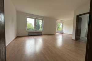 Helle 3-Zimmer-Wohnung in Schiefbahn mit Terrasse & Blick ins Grüne
