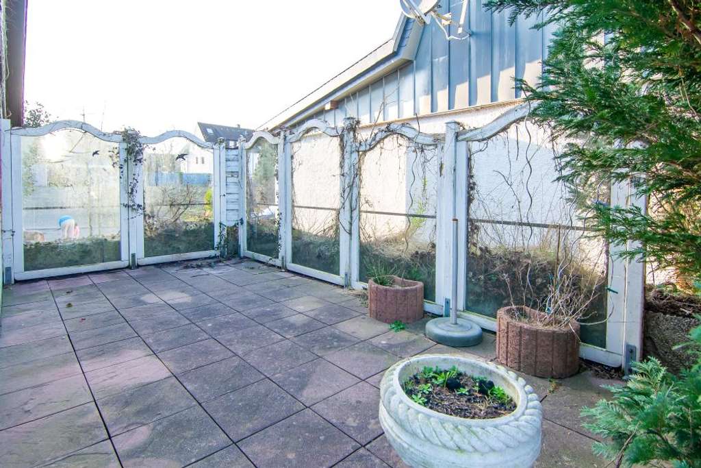 Immobilie in Odenthal - DIESES HAUS SUCHT KEINEN PERFEKTIONISTEN - SONDERN EINEN VISIONÄR - Bild 3