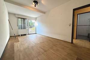 Großzügige Doppelhaushälfte mit Einliegerwohnung in beliebter Wohnlage von Köln-Rondorf – Die vollständige Adresse der Immobilie erhältst du vom Anbieter., 50997 Rondorf, Köln – Vorschaubild 8
