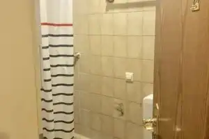 ***WG-Zimmer (16qm) in KA Südstadt ab sofort zu vermieten*** – Luisenstraße 29, 76137 Karlsruhe – Vorschaubild 3