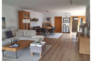 Flachdachbungalow (Reihenendhaus) auf 546 qm Grundstück mit zwei Bädern, Garage und Carport – Die vollständige Adresse der Immobilie erhältst du vom Anbieter., 28844 Weyhe – Vorschaubild 4