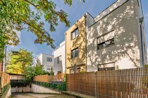 Property thumbnail 32