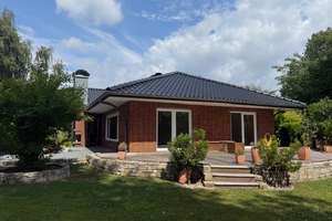 Traumhaus in Bestlage an der Weser – großzügig, modern und mit wunderschönem Garten in Minden – Die vollständige Adresse der Immobilie erhältst du vom Anbieter., 32425 Todtenhausen, Minden – Vorschaubild 12