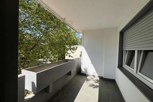 Tolle Wohnung / BALKON + AUFZUG – Vluyner Nordring 84, 47506 Neukirchen-Vluyn – Vorschaubild 3
