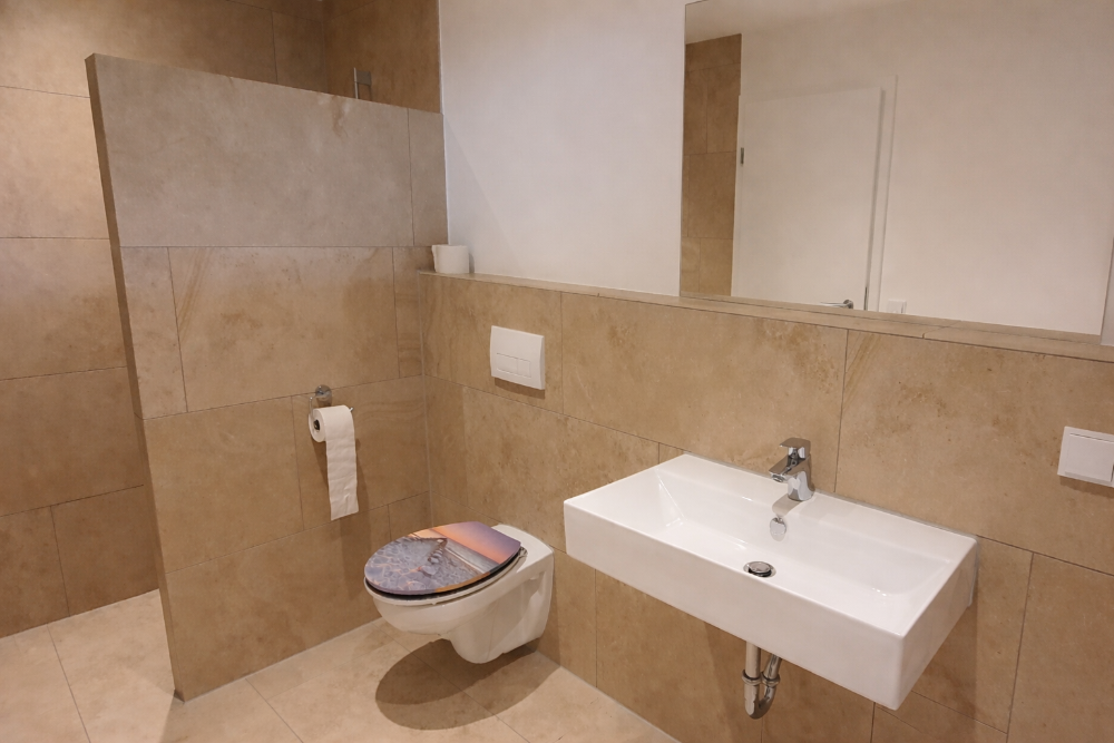 Immobilie in Buch am Erlbach - Ruhiges Wohnen mit hohen Standard - Neuwertige Doppelhaushälfte mit Doppelgarage - Bild 7